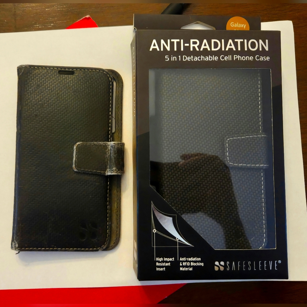 Safesleeve Black Anti-Radiation Cell Phone Case for Samsung Galaxy S22